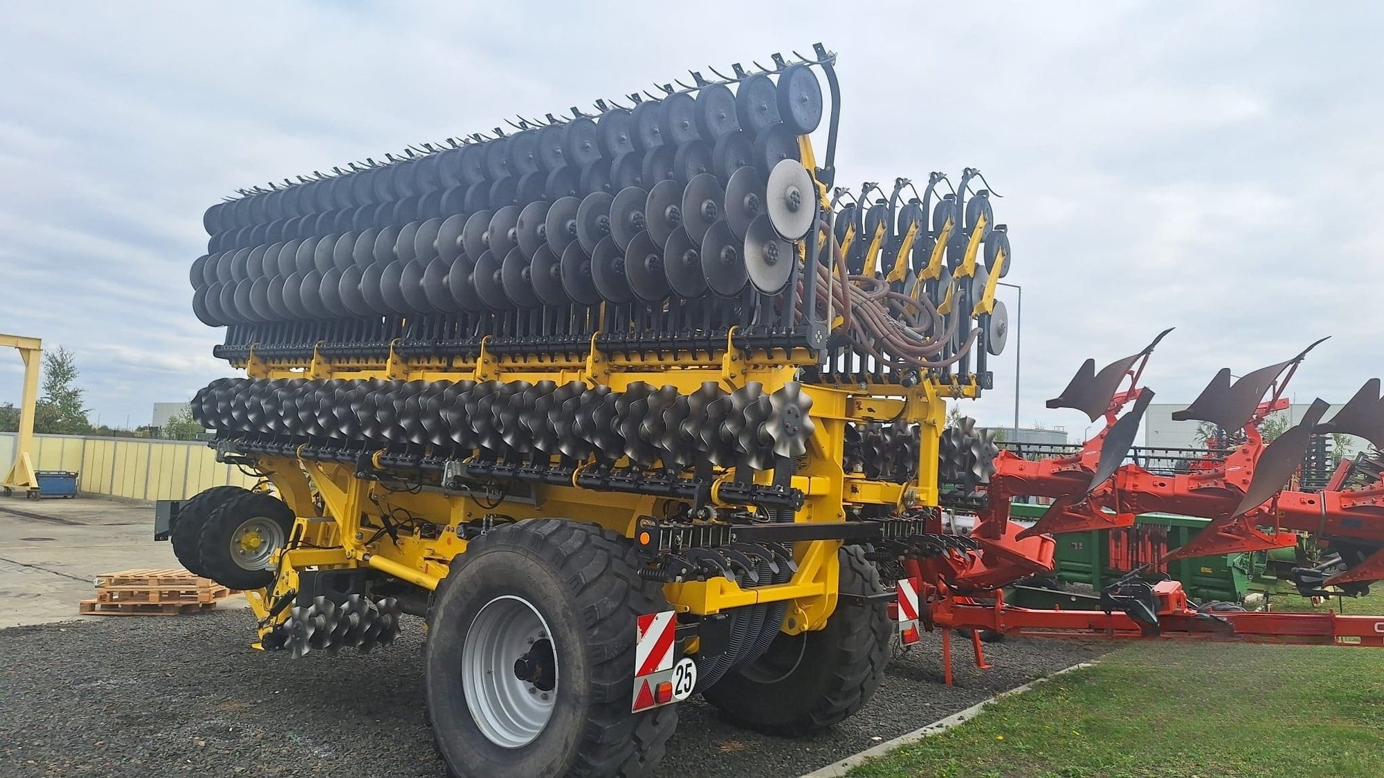 Semănătoare paioase Efecta CE 12000 — 7