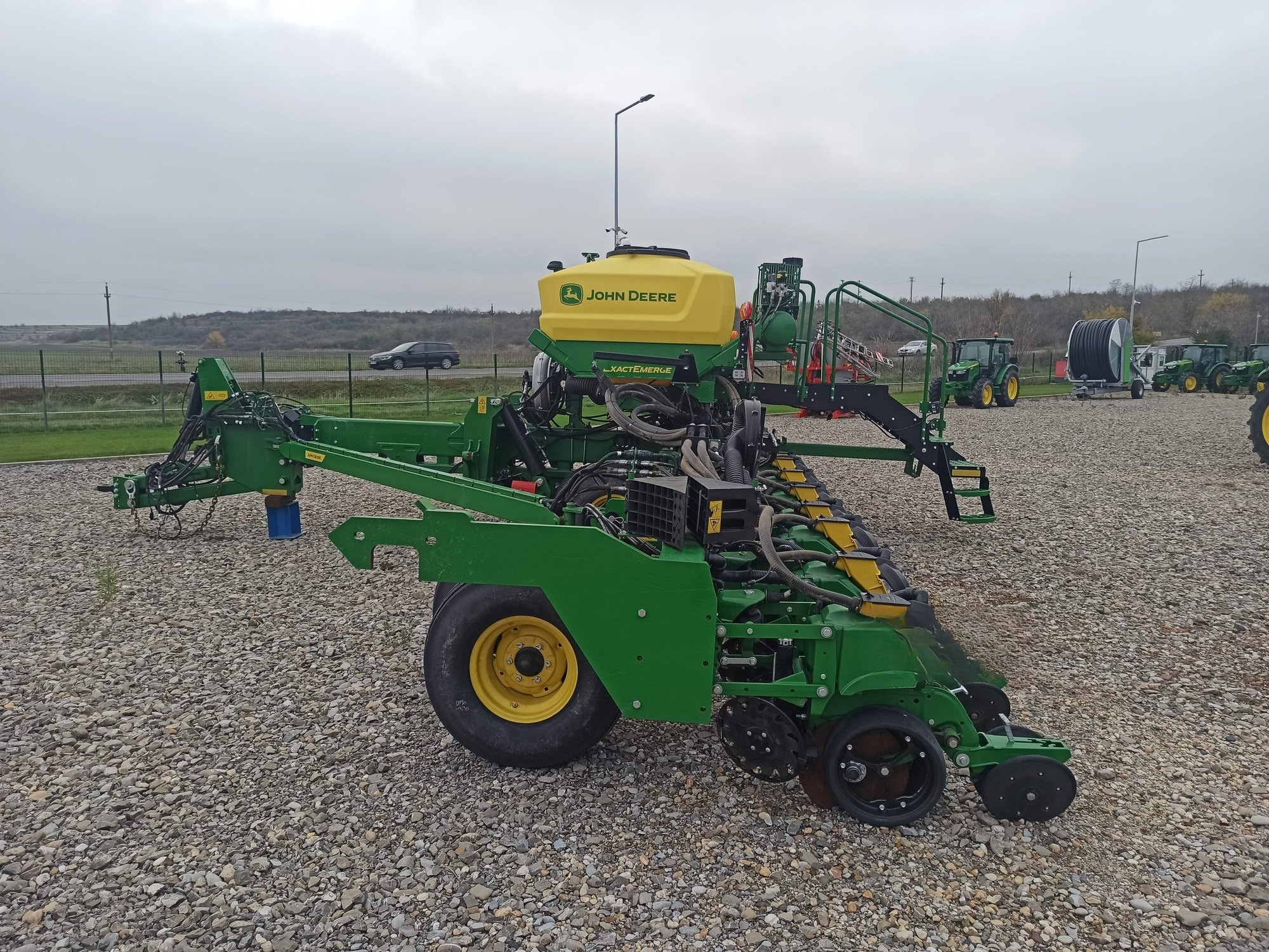 Semănătoare prășitoare John Deere DB37 ExactEmerge